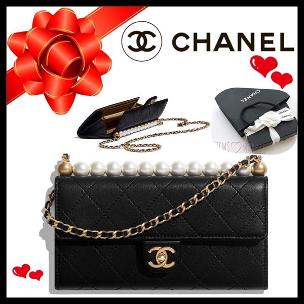 未発売新作 ☆CHANEL シャネル偽物☆パール付きチェーンクラッチ 20021414